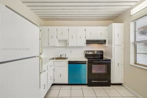 3774 Inverrary Blvd 203p Lauderhill, FL 33319 - MLS#A11803216