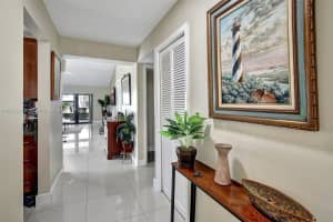 16287 Laurel Dr, Weston, FL 33326, Sold 07/23/25