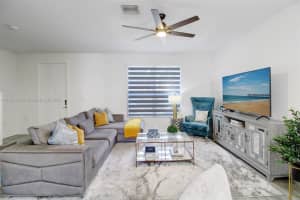 17181 SW 94th St, Miami, FL 33196, Sold 08/04/25