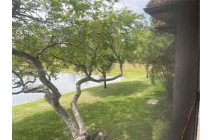 1124 NW 106th Terrace #202, Pembroke Pines, FL 33026, - MLS#A11803353