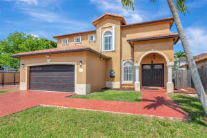5972 SW 163rd Pl, Miami, FL 33193, Sold 08/07/25