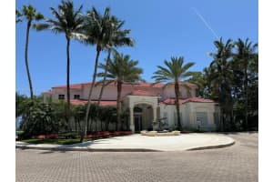3245 Ne 184th St 13203, Aventura