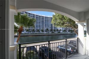 3245 NE 184th St, North Miami Beach, FL 33160, - MLS#A11803603
