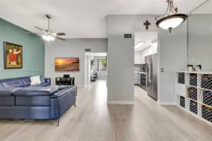 8043 NW 15th Mnr 8043, Plantation, FL 33322 - MLS#A11803676