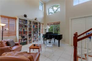 9248 Sw 209th Ter, Cutler Bay