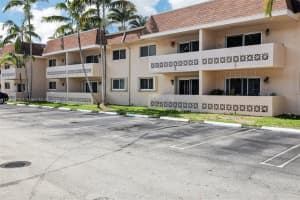 14500 Sw 88th Ave 104, Palmetto Bay