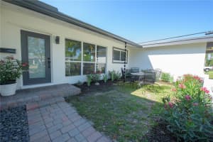 9450 Martinique Dr, Cutler Bay, FL 33189, Sold 07/21/25