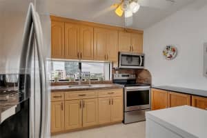 17021 N Bay Rd APT 918, Sunny Isles Beach, FL 33160, - MLS#A11803774