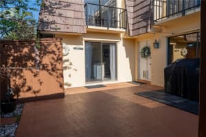 821 Springdale Cir, Palm Springs