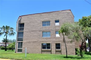 9681 Sunrise Lakes Blvd 301, Sunrise