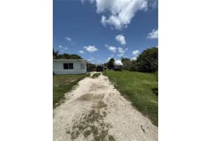 554 NW 7th St, Florida City, FL 33034, Sold 07/18/25