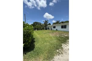 554 NW 7th St, Florida City, FL 33034, Sold 07/18/25