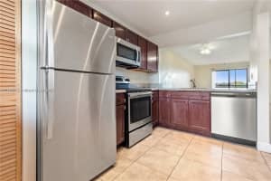 880 NE 207th Terrace Apt 202-10, Miami, FL 33179, Sold 10/17/25