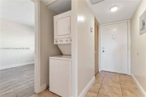 880 NE 207th Terrace Apt 202-10, Miami, FL 33179, Sold 10/17/25