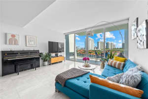 2950 Ne 188th St 540, Aventura