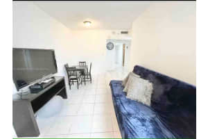 100 Lincoln Rd 1216, Miami Beach