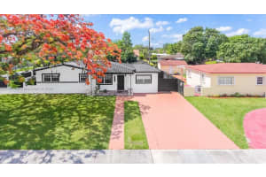 8000 Sw 36th St Miami, FL 33155 - MLS#A11803956
