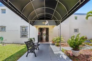 1215 Sw 32nd Ave 108a, Miami