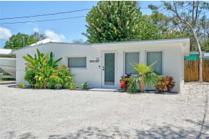 32 Pirates Dr Key Largo, FL 33037 - MLS#A11804077
