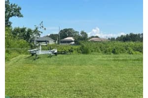 370 Parker St Ne Lake Placid, FL 33852 - MLS#A11804096