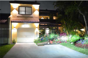 3629 Estepona Ave, Doral