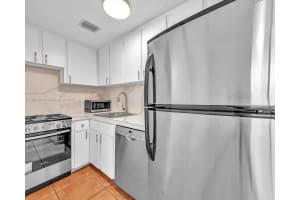 1218 Drexel Ave, Miami Beach, FL 33139, Sold 06/30/25