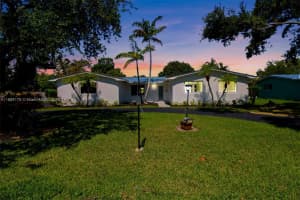 17640 SW 84th Ct, Palmetto Bay, FL 33157, - MLS#A11804175