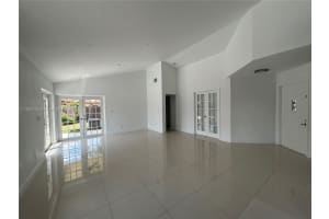 11351 SW 8th Pl, Pembroke Pines, FL 33025, Sold 08/18/25