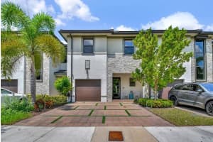 15678 NW 91st Ct, Miami Lakes, FL 33018, Sold 07/31/25