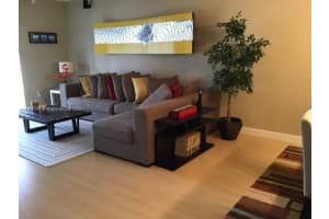 16141 Blatt Blvd 311, Weston