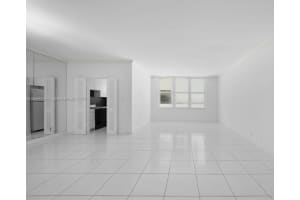 4747 Collins Ave 207, Miami Beach