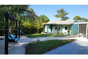 744 Lake Dr, Sebastian, FL 32958, Sold 06/06/25
