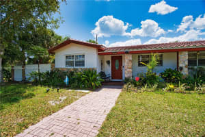 470 Tequesta Dr, Tequesta, FL 33469, Sold 05/30/25