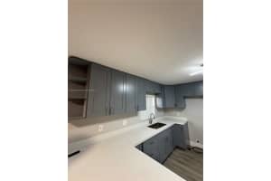 300 NW 16th Ave 2E, Pompano Beach, FL 33069 - MLS#A11804333