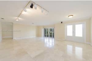 11125 Sw 73 Ct Pinecrest, FL 33156 - MLS#A11804337