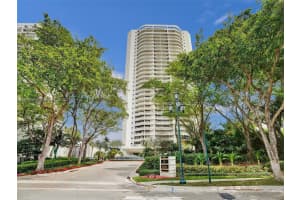 3000 Island Blvd, Aventura, FL 33160, Sold 08/29/25