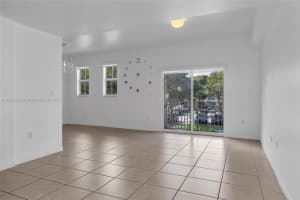 11403 NW 89th St, Doral, FL 33178, Sold 07/11/25