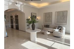 9021 Sw 94th St 306, Miami