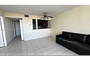 2025 NE 164th St APT 506, North Miami Beach, FL 33162, - MLS#A11804424