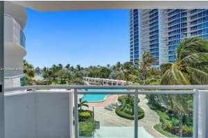 3001 S Ocean Dr 321, Hollywood