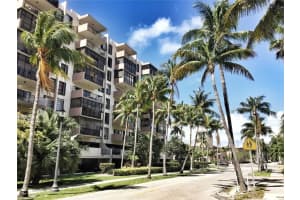 575 Crandon Blvd 808, Key Biscayne