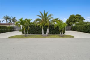 17930 NW 85th Ave, Hialeah, FL 33015, Sold 08/06/25
