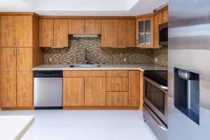 17359 NW 66th Ct, Hialeah, FL 33015, Sold 08/19/25
