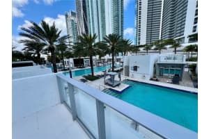 851 Ne 1st Ave Cabana Pb23, Miami