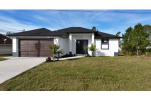 3004 Sw 4th St, Lehigh Acres