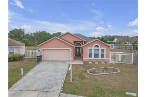 4617 Horseshoe Pick Ln, Valrico, FL 33594, Sold 07/21/25