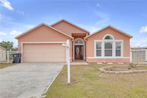 4617 Horseshoe Pick Ln, Valrico, FL 33594, Sold 07/21/25