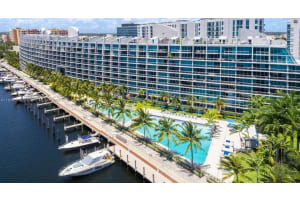 2950 NE 188th St APT 444, Aventura, FL 33180, - MLS#A11804579