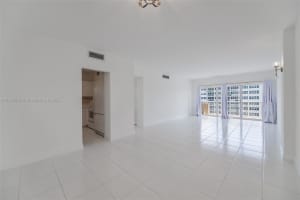 1980 S Ocean Dr APT 18G, Hallandale Beach, FL 33009, - MLS#A11804597