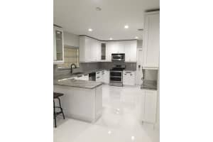 8906 SW 69th St, Miami, FL 33173, - MLS#A11804598